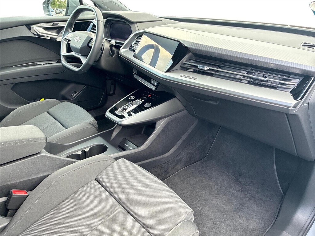 Audi Q4 S Line billede 10