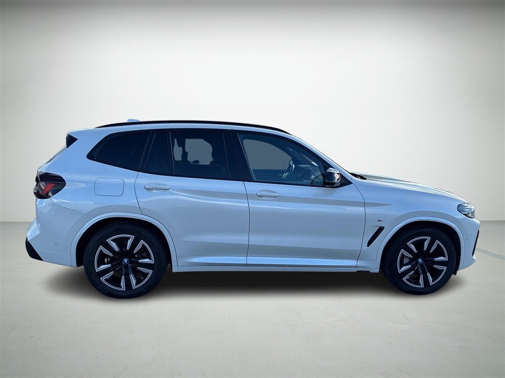 BMW iX3 M-Sport Charged billede 5