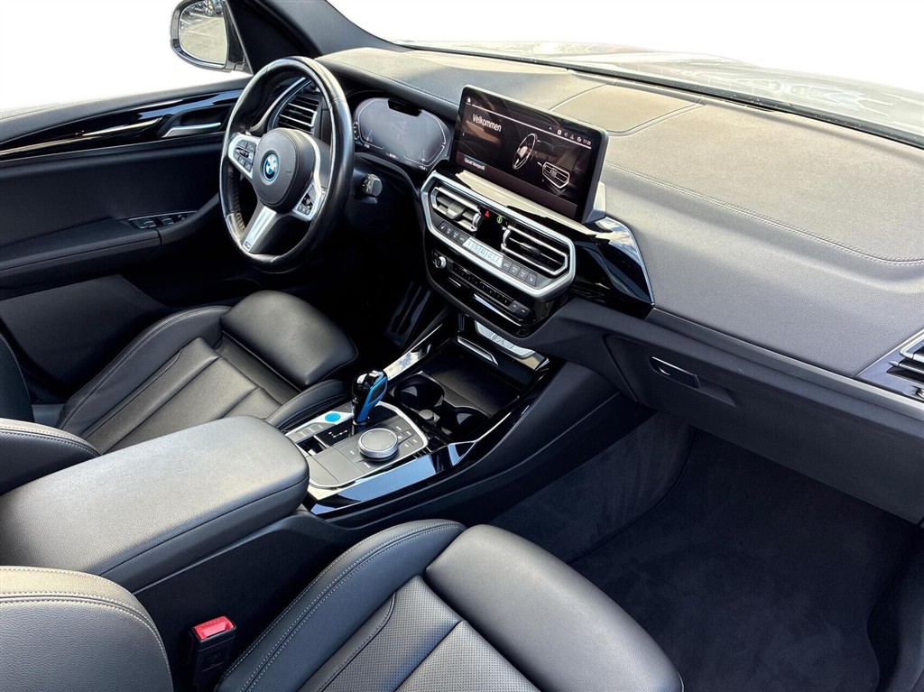 BMW iX3 M-Sport Charged billede 10