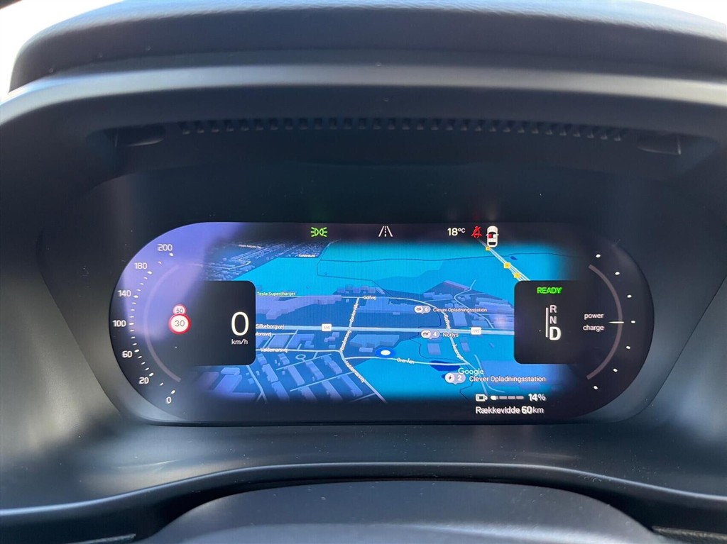 Volvo XC40 Plus billede 12