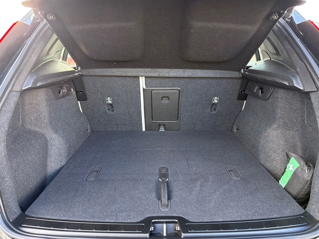Volvo XC40 Plus billede 14
