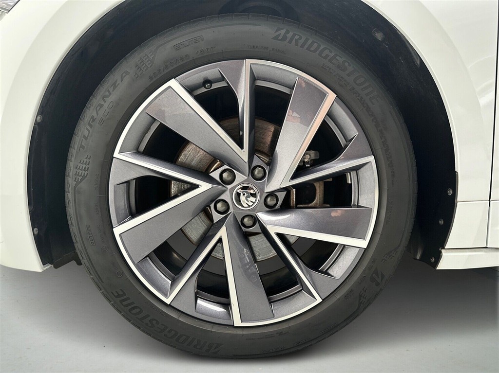 Skoda Enyaq Sportline billede 9