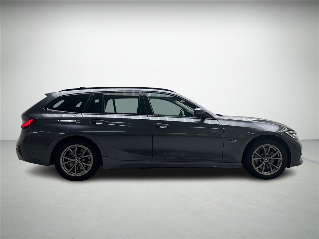 BMW 330e Sport Line billede 6