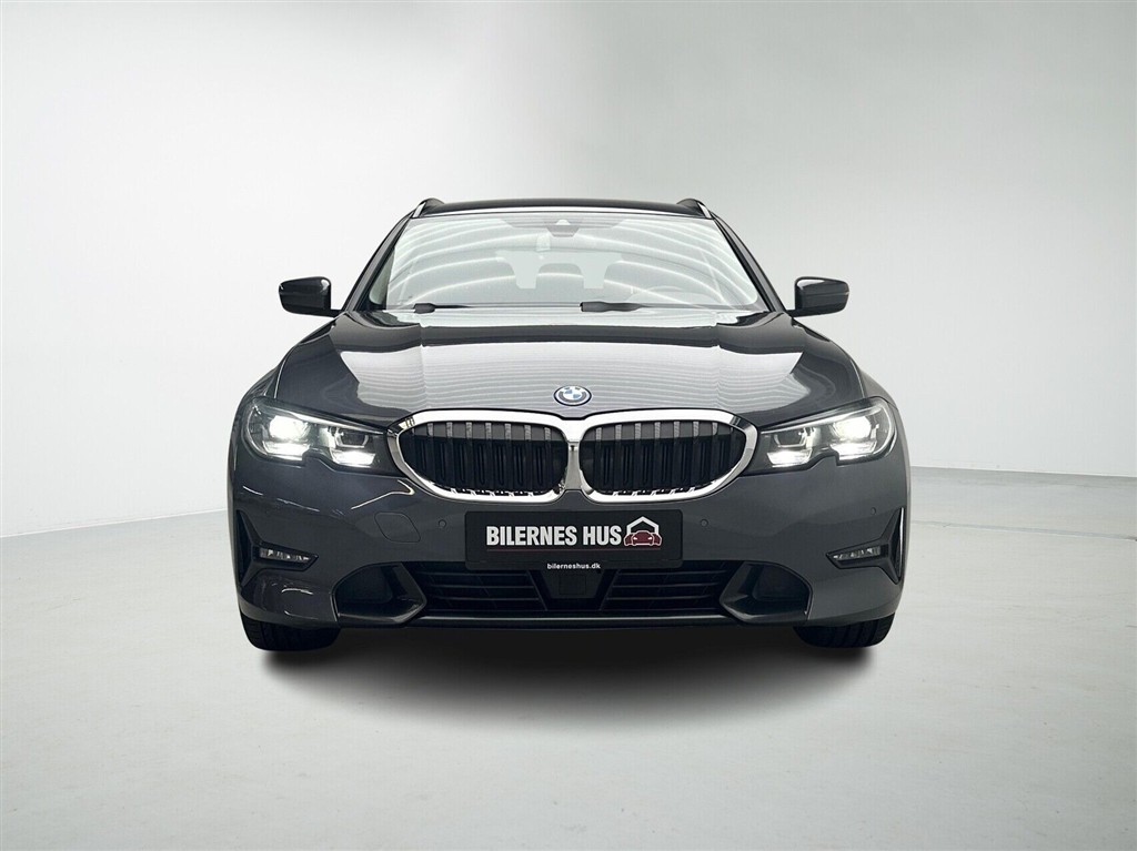 BMW 330e Sport Line billede 7