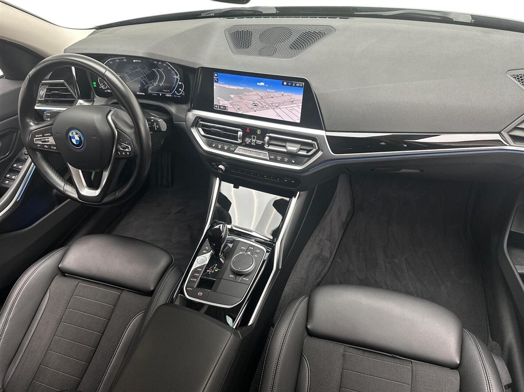 BMW 330e Sport Line billede 11