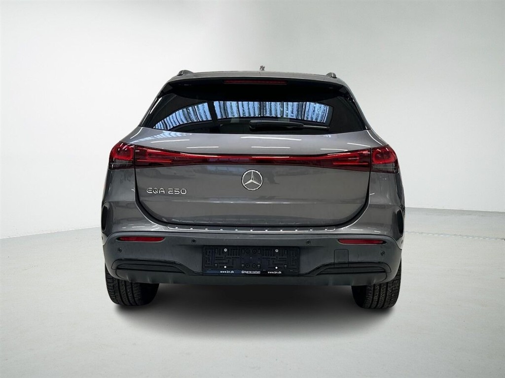 Mercedes-Benz EQA 250 AMG Line billede 7