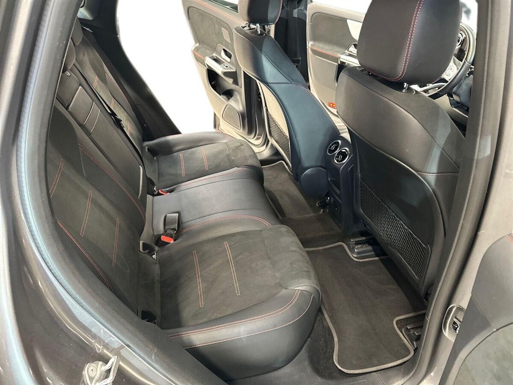 Mercedes-Benz EQA 250 AMG Line billede 12