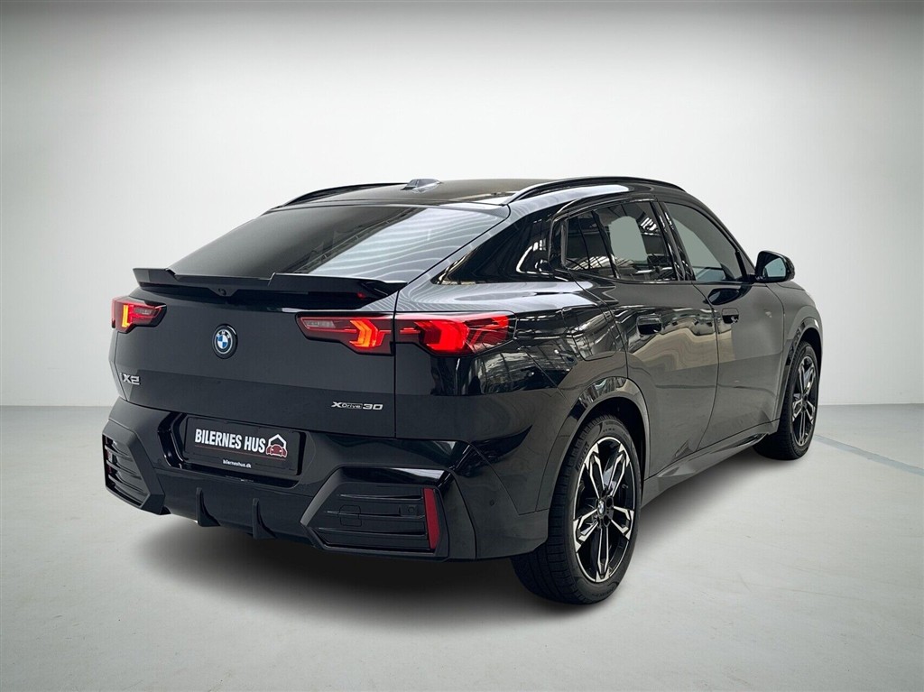 BMW iX2 M-Sport billede 2
