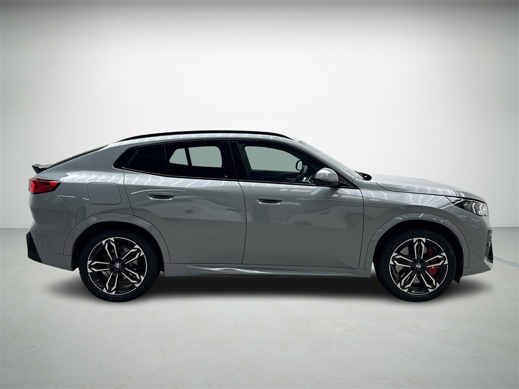 BMW iX2 M-Sport billede 6