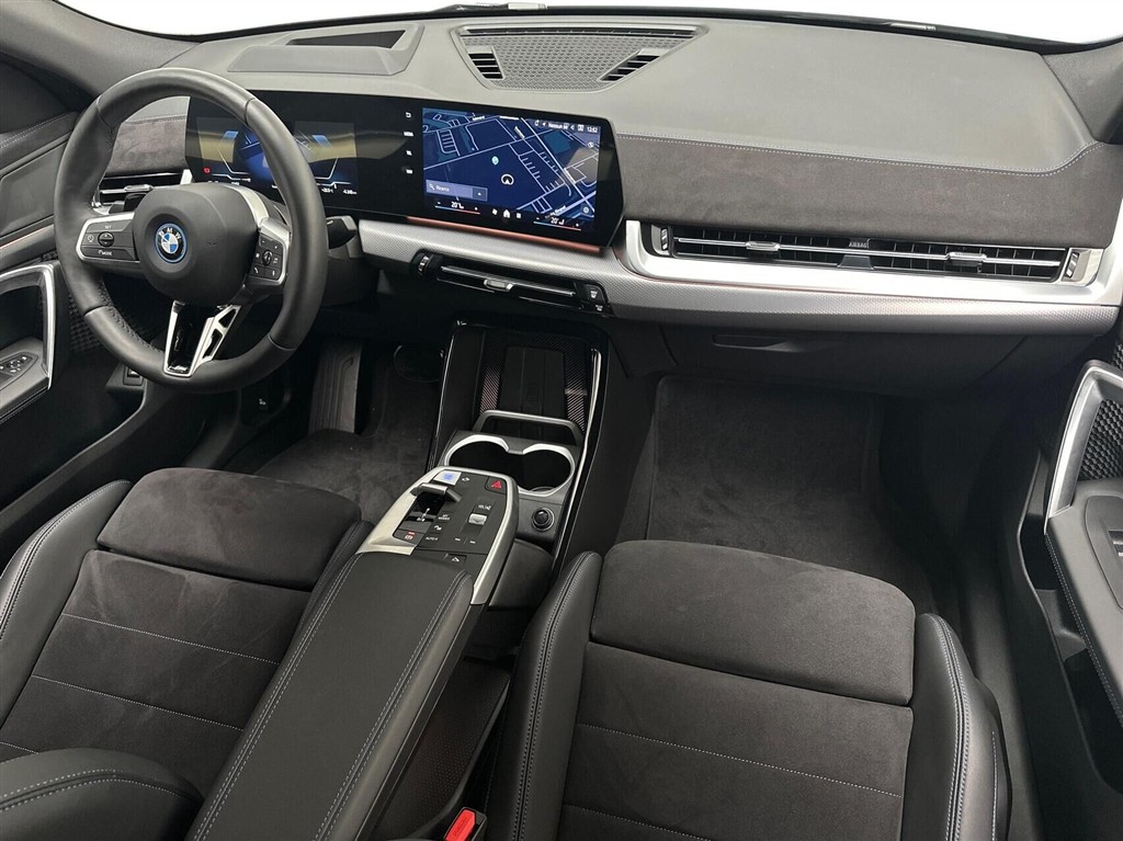 BMW iX2 M-Sport billede 11