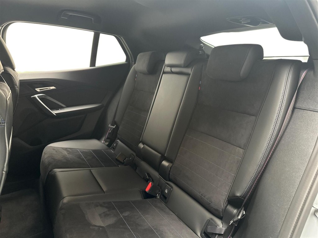 BMW iX2 M-Sport billede 13