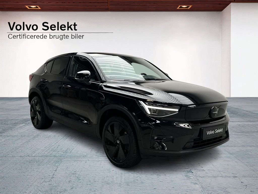 Volvo EC40 Black Edition Plus