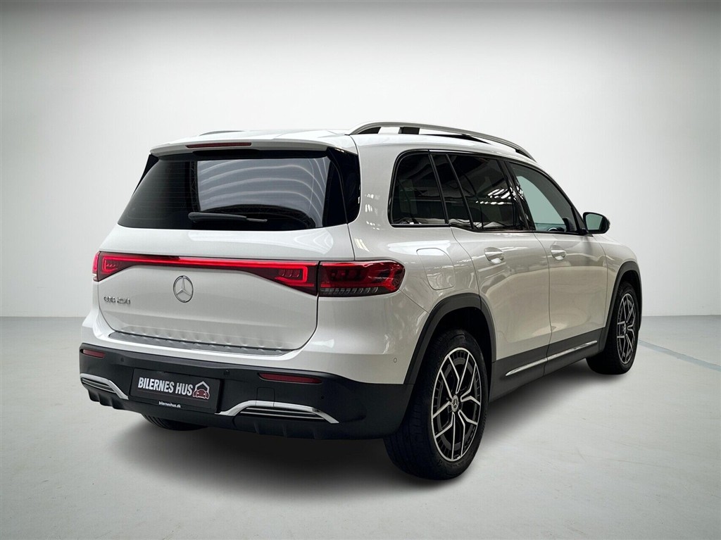 Mercedes-Benz EQB 250 AMG Line billede 2