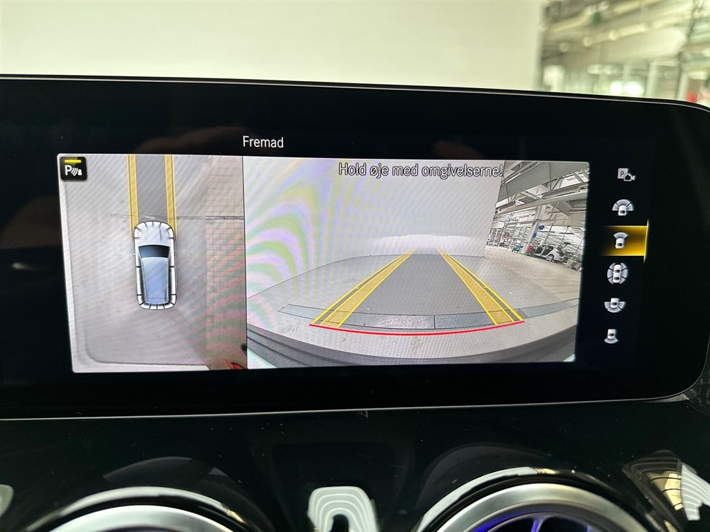 Mercedes-Benz EQB 250 AMG Line billede 15