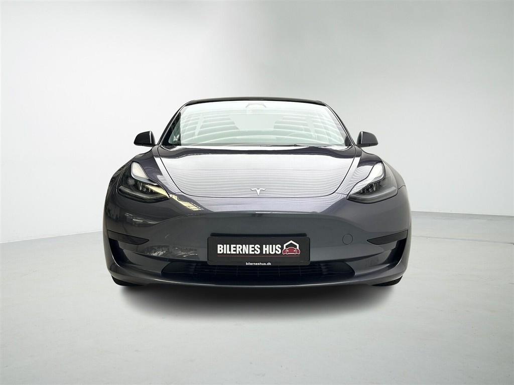 Tesla Model 3 Standard Range billede 7