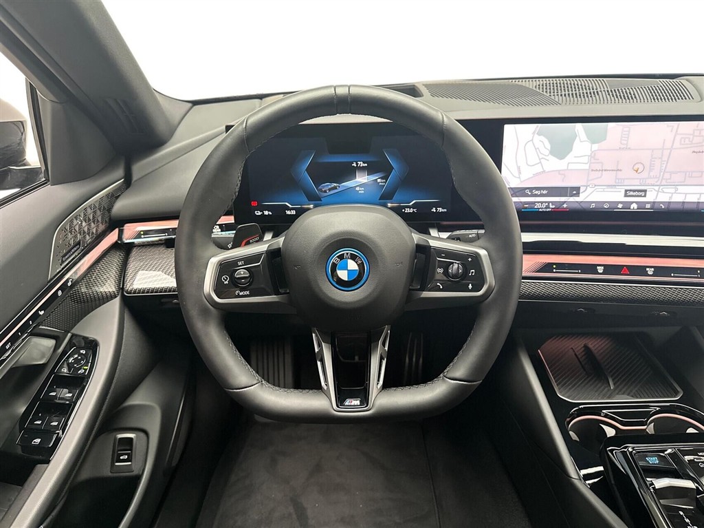 BMW i5 Fully Charged billede 9