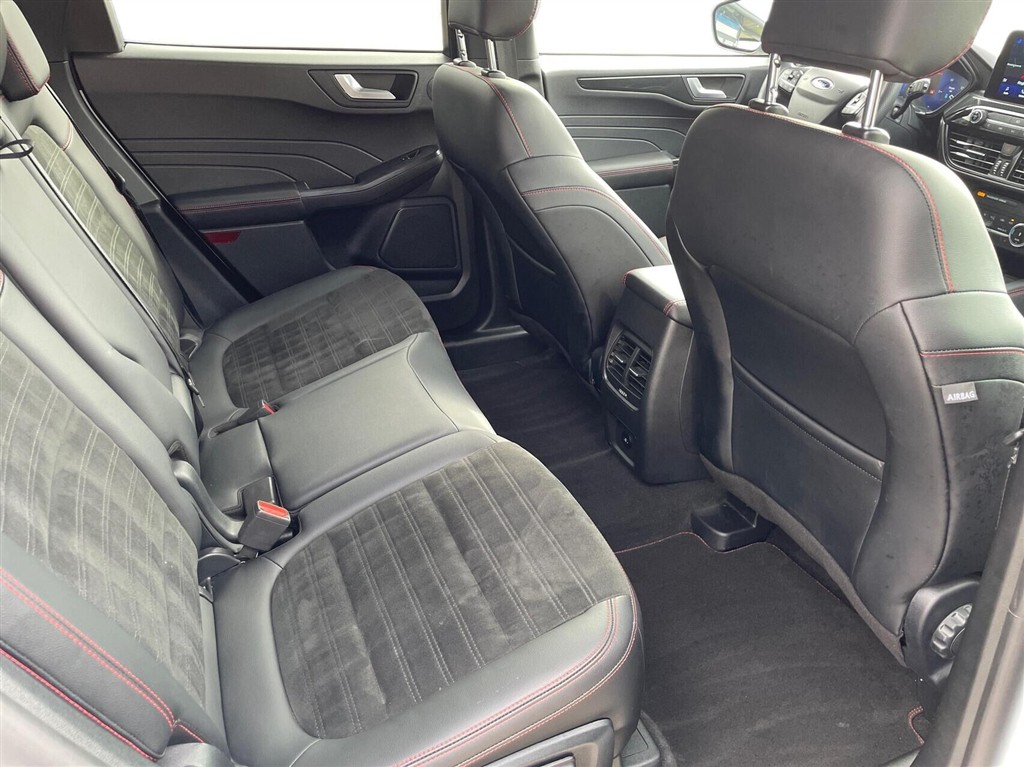 Ford Kuga ST-Line X billede 12