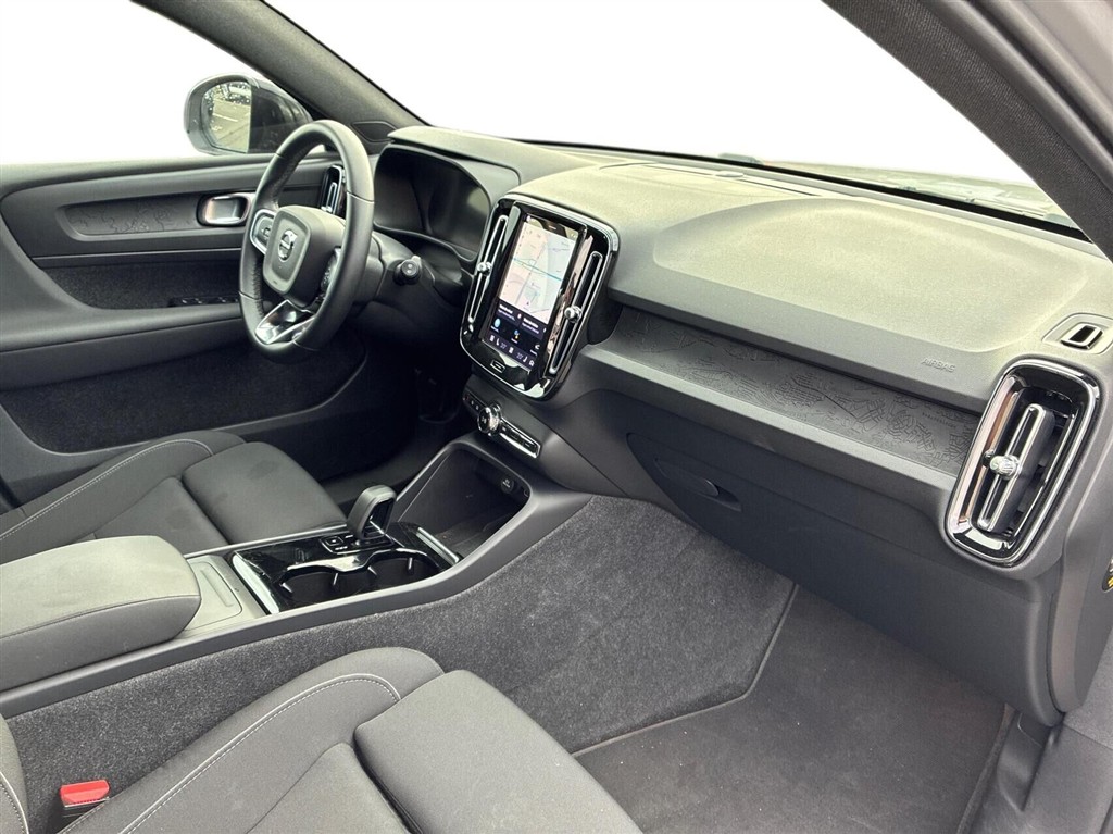 Volvo XC40 Core billede 5