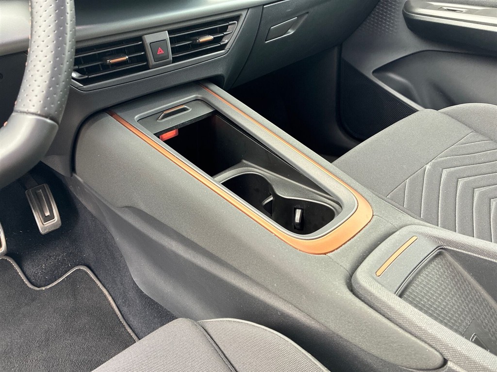 Cupra Born High billede 15