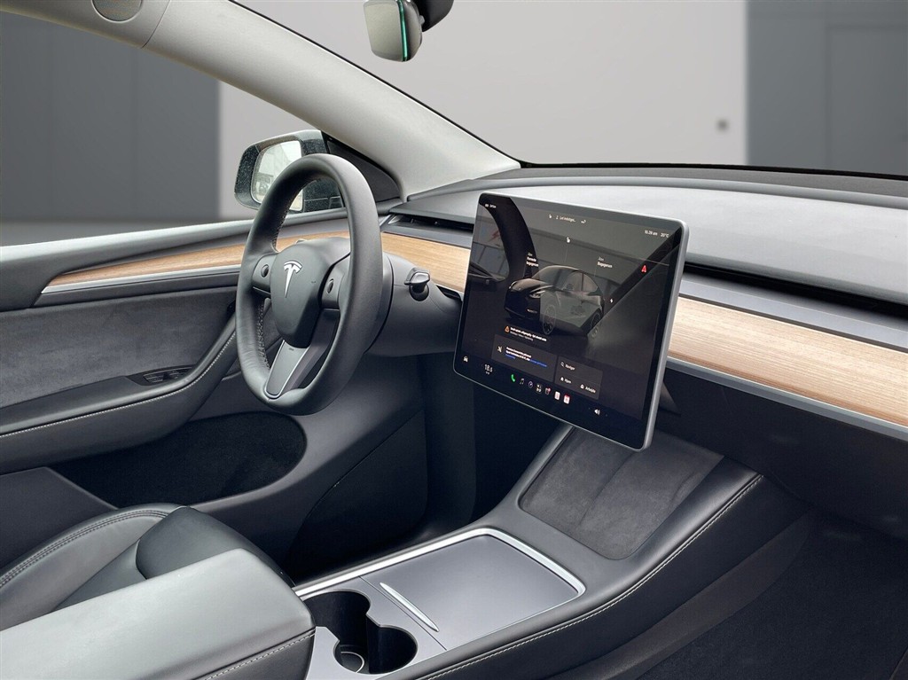 Tesla Model Y Performance billede 9