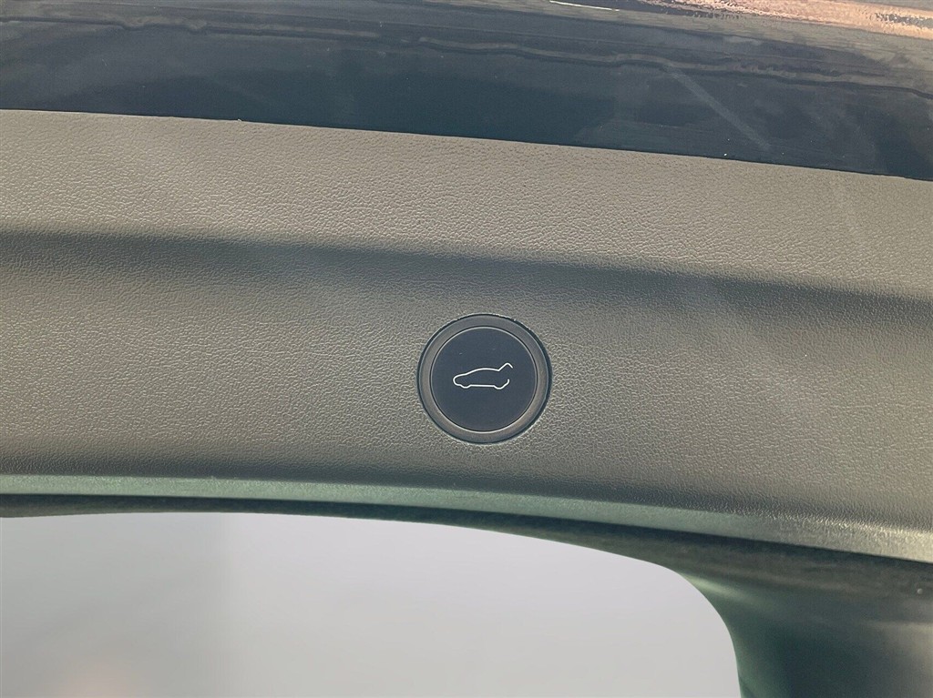 Tesla Model Y Performance billede 17