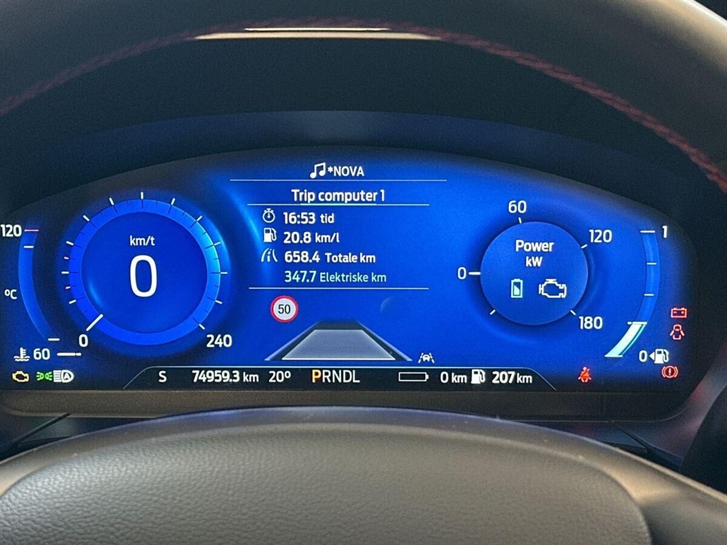 Ford Kuga ST-Line X billede 14