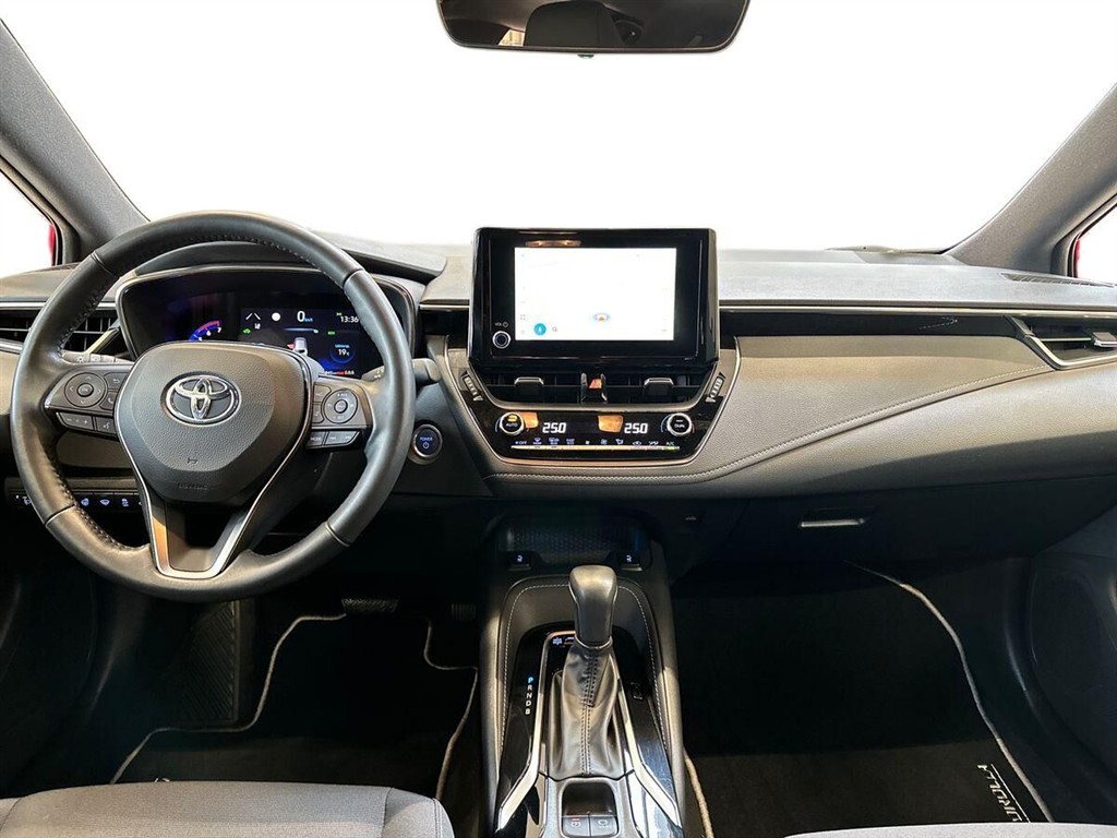 Toyota Corolla Active Smart Safety Plus billede 4