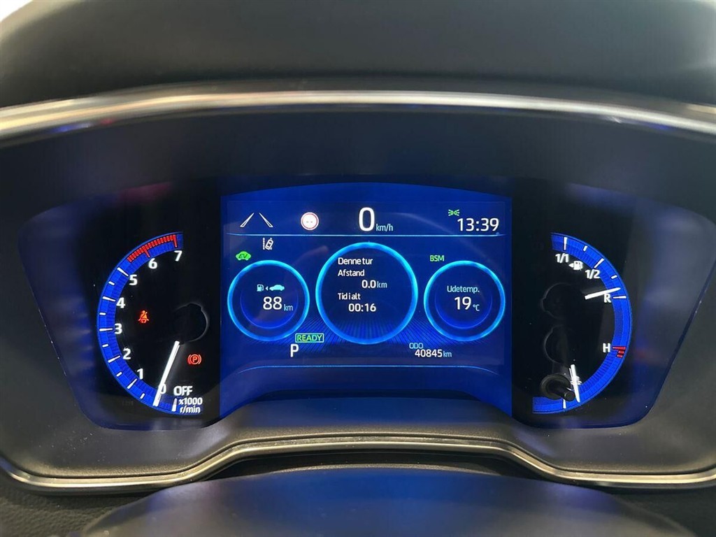 Toyota Corolla Active Smart Safety Plus billede 14