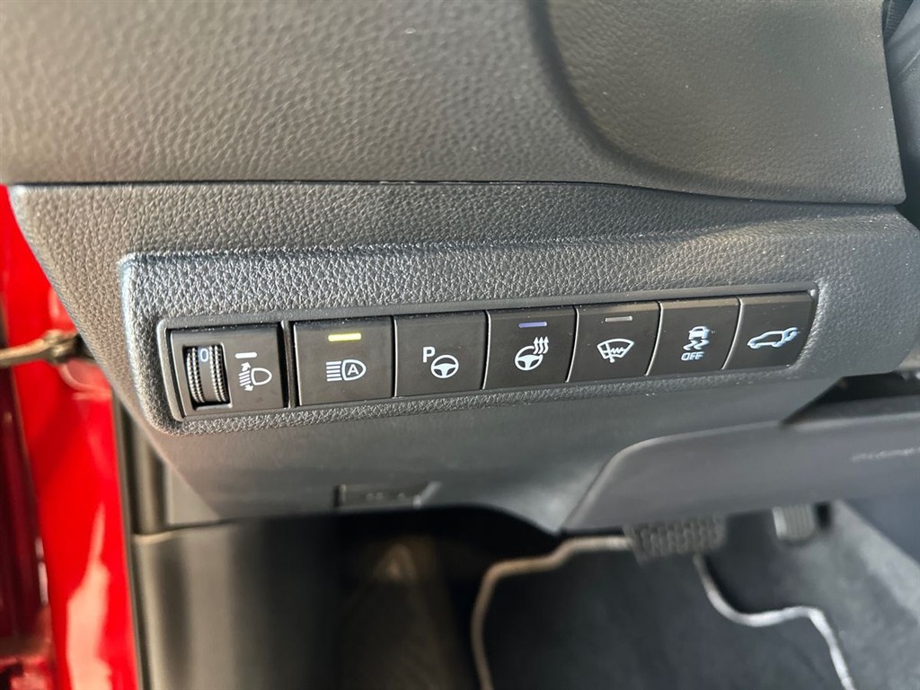 Toyota Corolla Active Smart Safety Plus billede 18