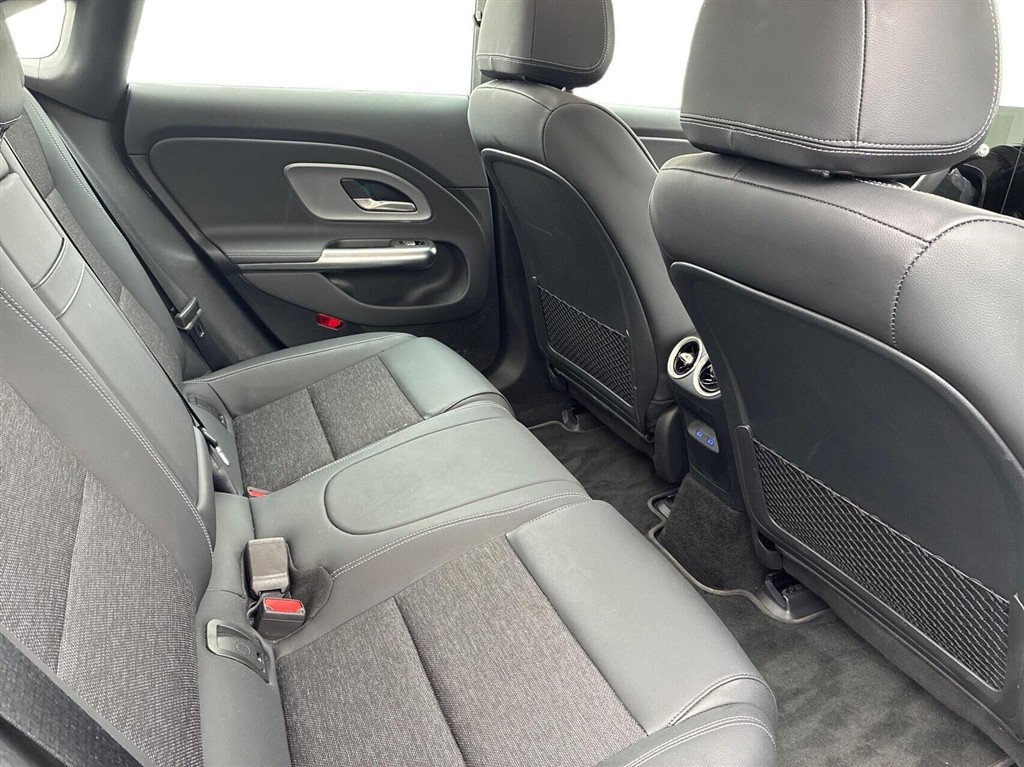 Mercedes-Benz CLA250+ Advance Plus billede 12