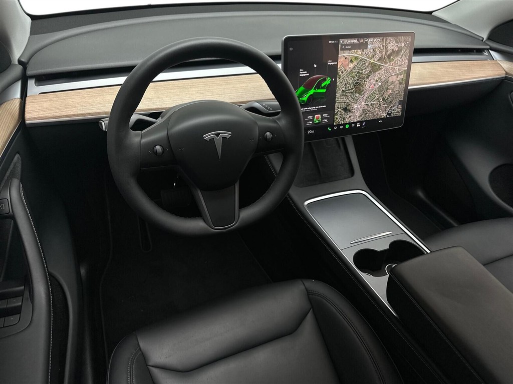 Tesla Model Y Long Range billede 4