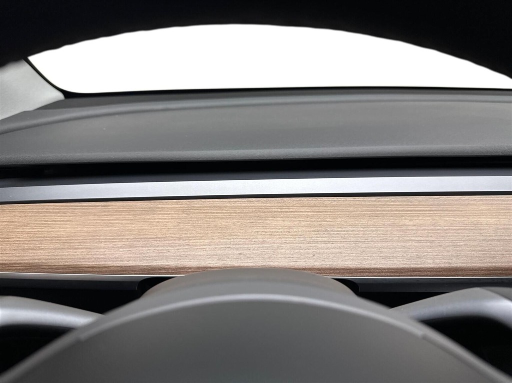 Tesla Model Y Long Range billede 15