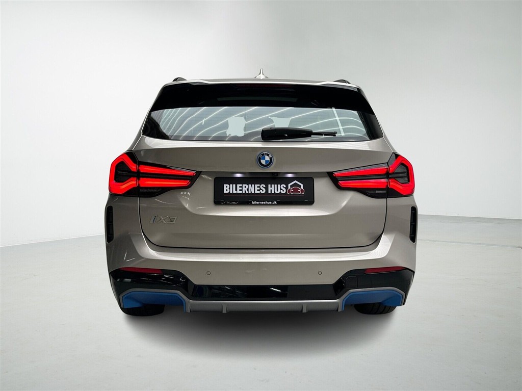BMW iX3 M-Sport Charged billede 8