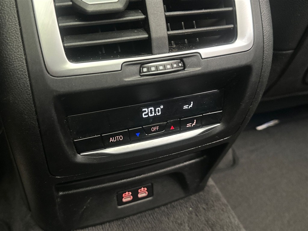 BMW iX3 M-Sport Charged billede 24