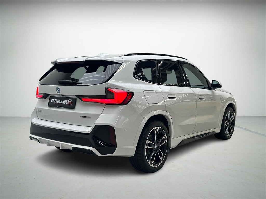 BMW iX1 M-Sport billede 2