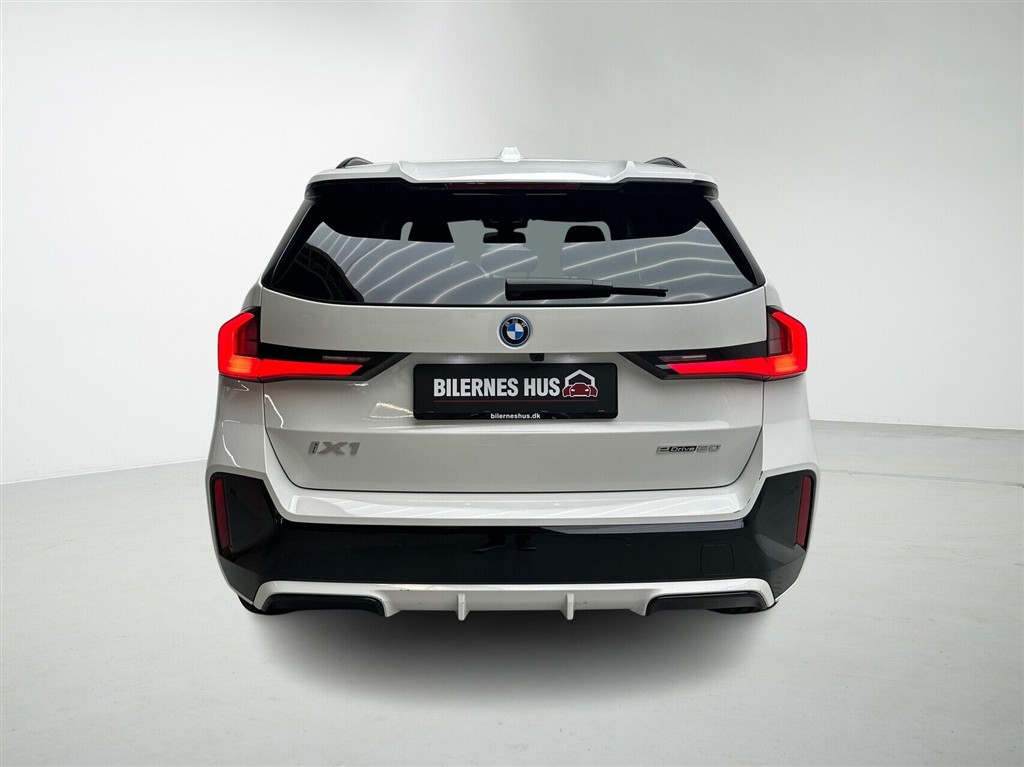 BMW iX1 M-Sport billede 8