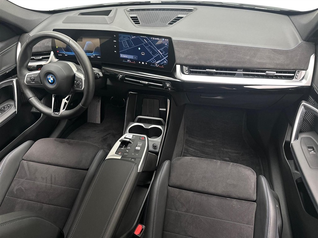 BMW iX1 M-Sport billede 11