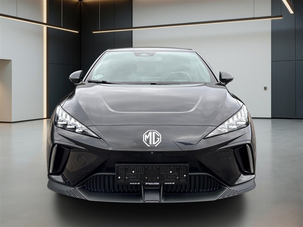 MG MG4 Electric Trophy billede 2