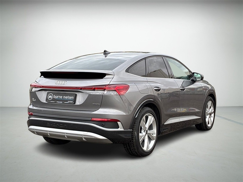 Audi Q4 S Line billede 2