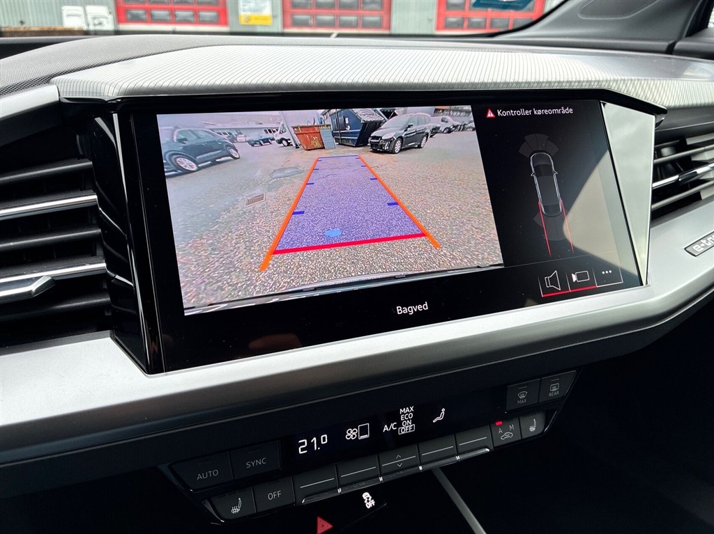 Audi Q4 S Line billede 17