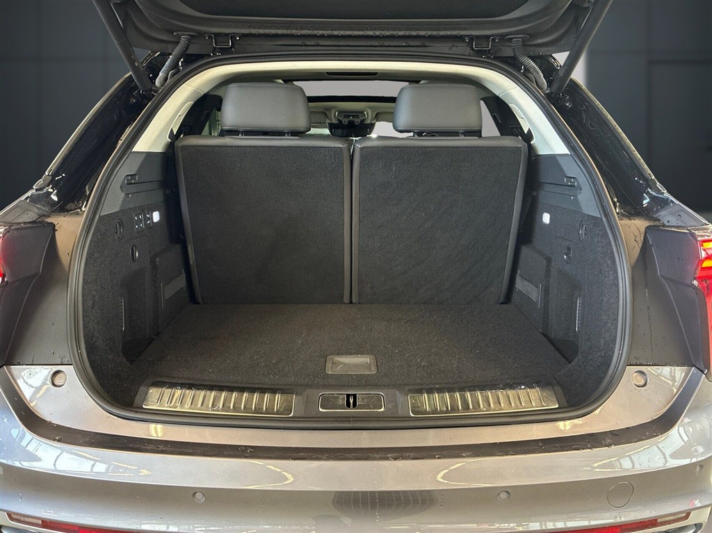Hongqi E-HS9 Exclusive+ billede 8