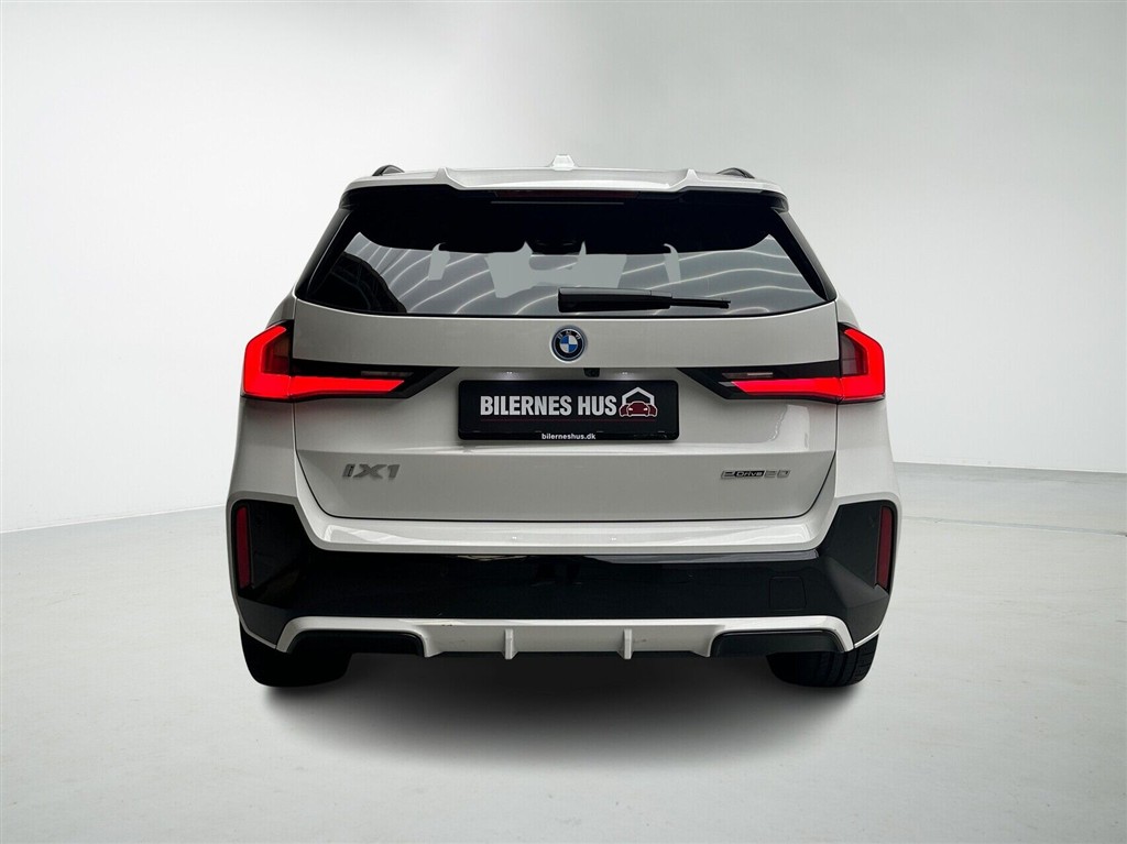 BMW iX1 M-Sport billede 8