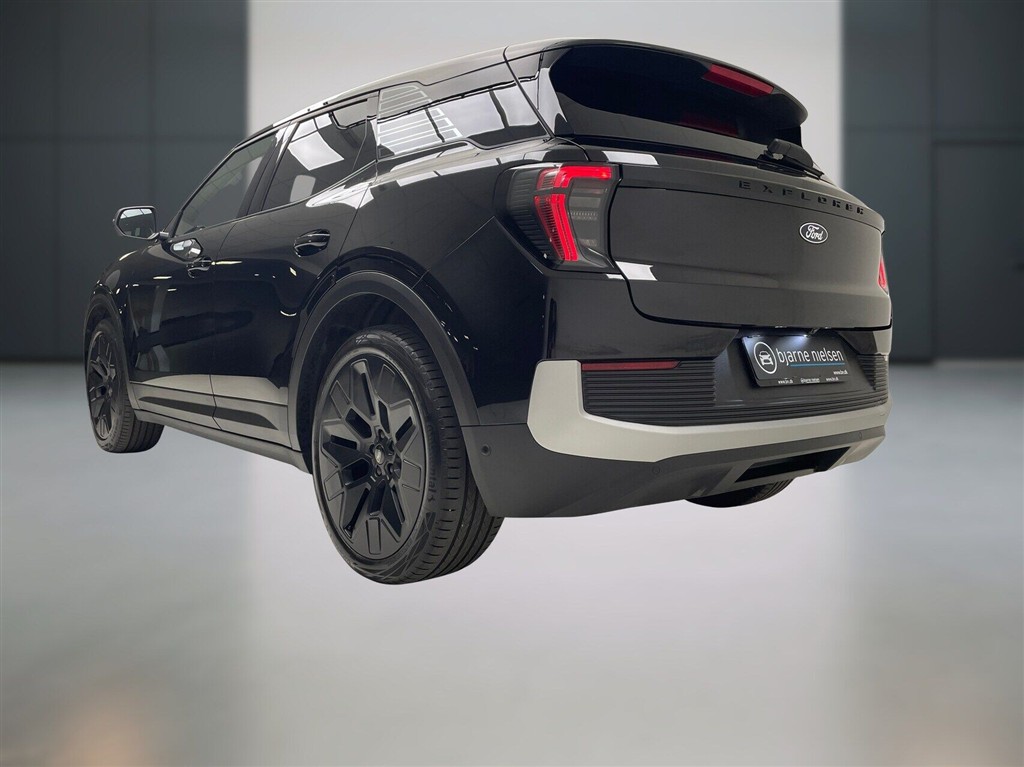 Ford Explorer UR Premium billede 3