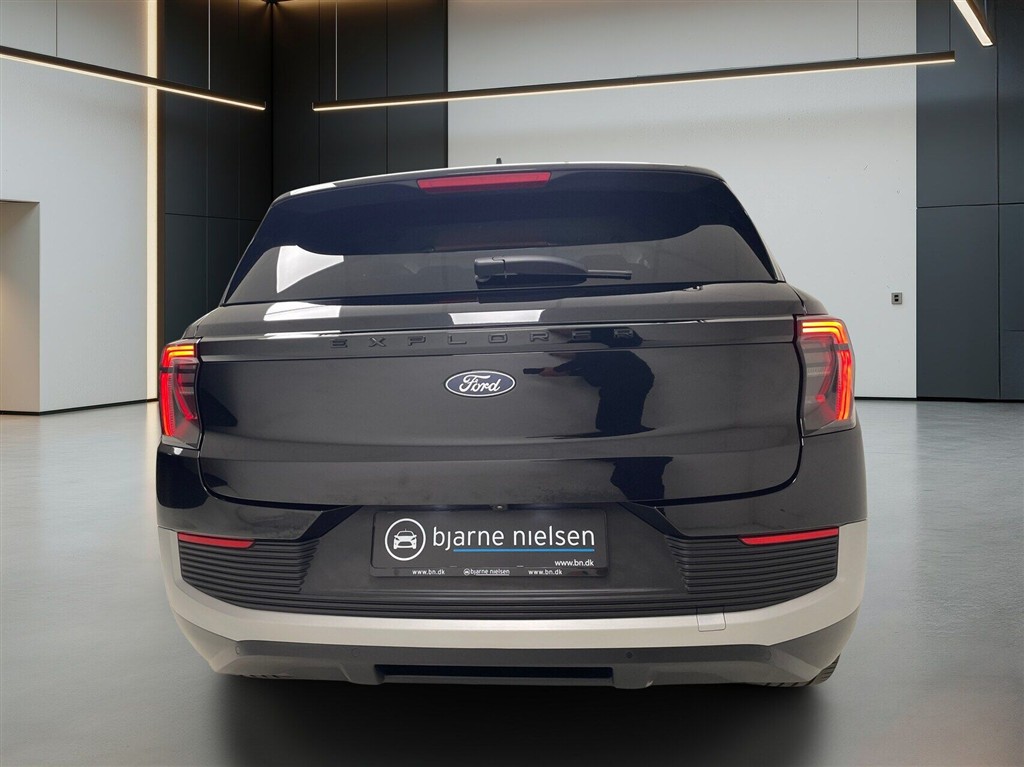 Ford Explorer UR Premium billede 5