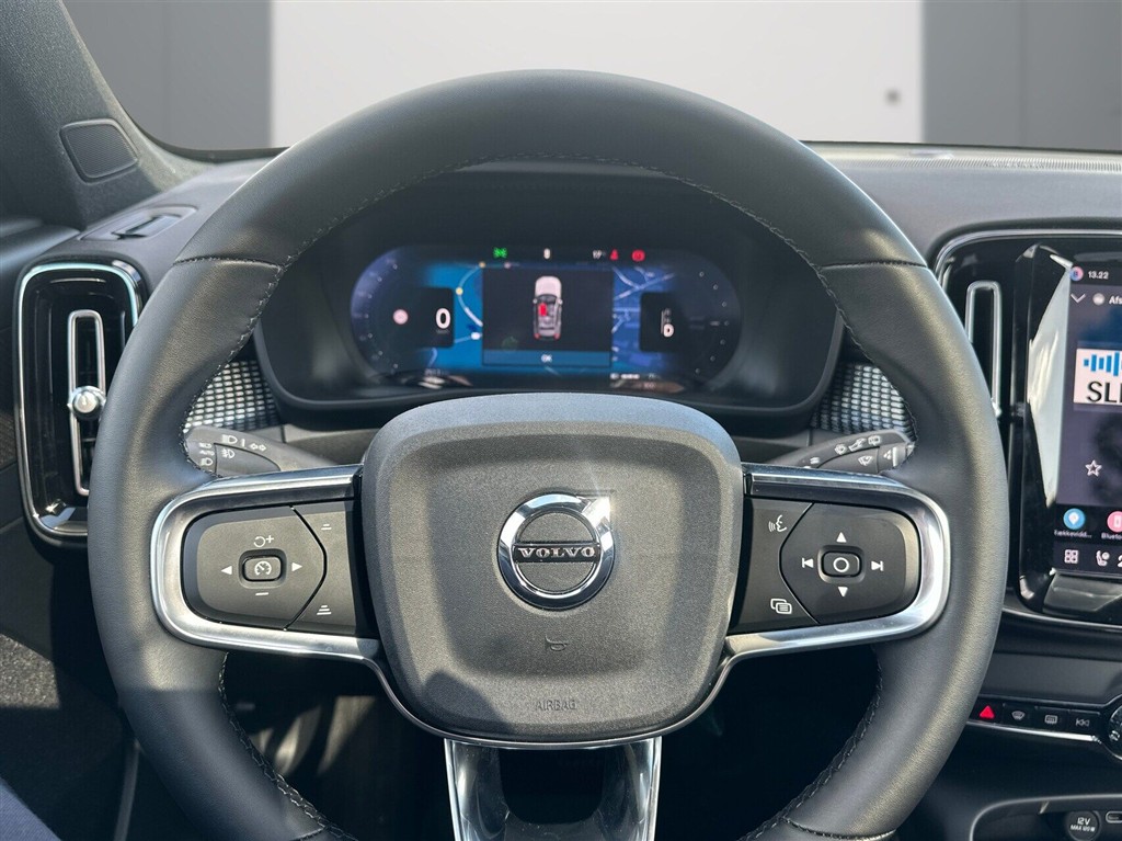 Volvo EX40 Black Edition Excess billede 13