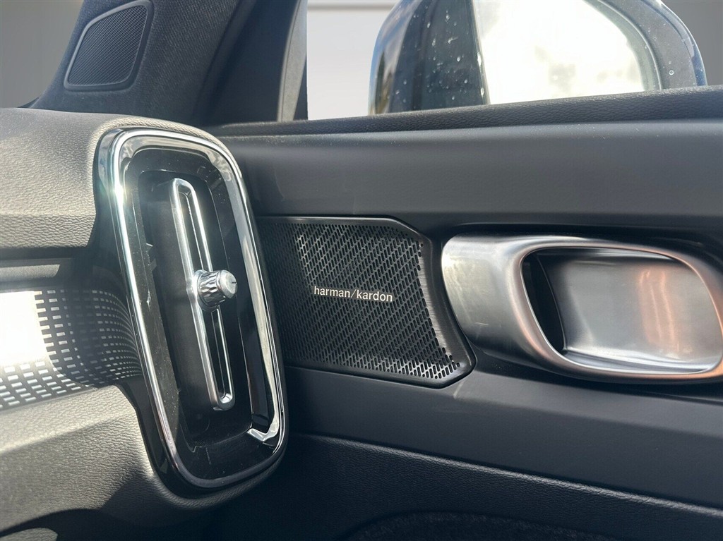 Volvo EX40 Black Edition Excess billede 19