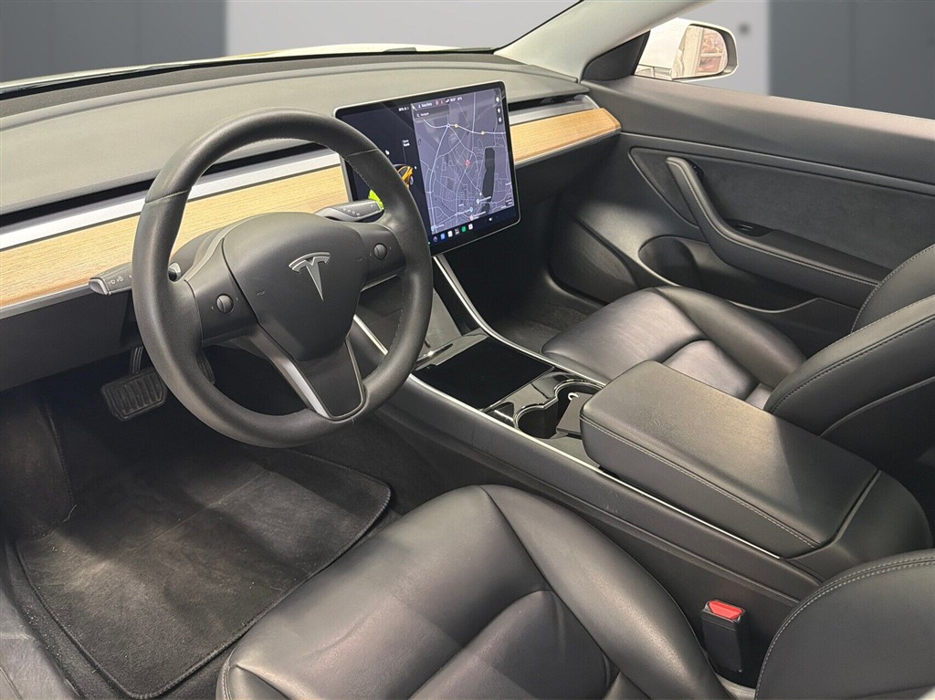 Tesla Model 3 Standard Range Plus billede 11