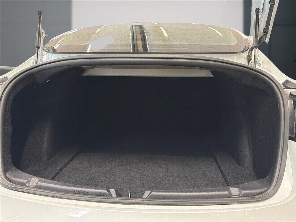 Tesla Model 3 Standard Range Plus billede 13