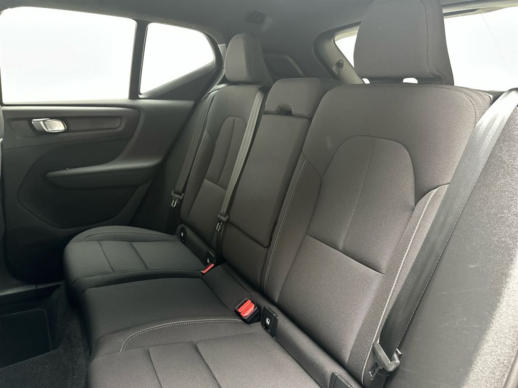 Volvo EX40 Core billede 7