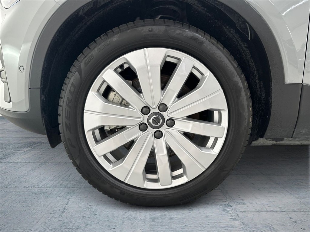 Volvo EX40 Core billede 10
